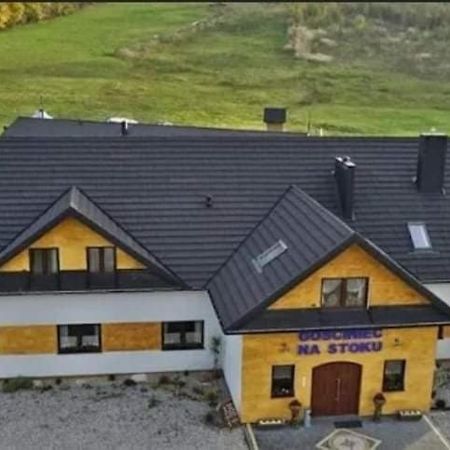 Gosciniec Na Stoku Pokoje 2,3,4 Osobowe, Cisza, Spokoj, Widok Na Stok Narciarski, Lasy, Laki Bobliwo Exterior photo
