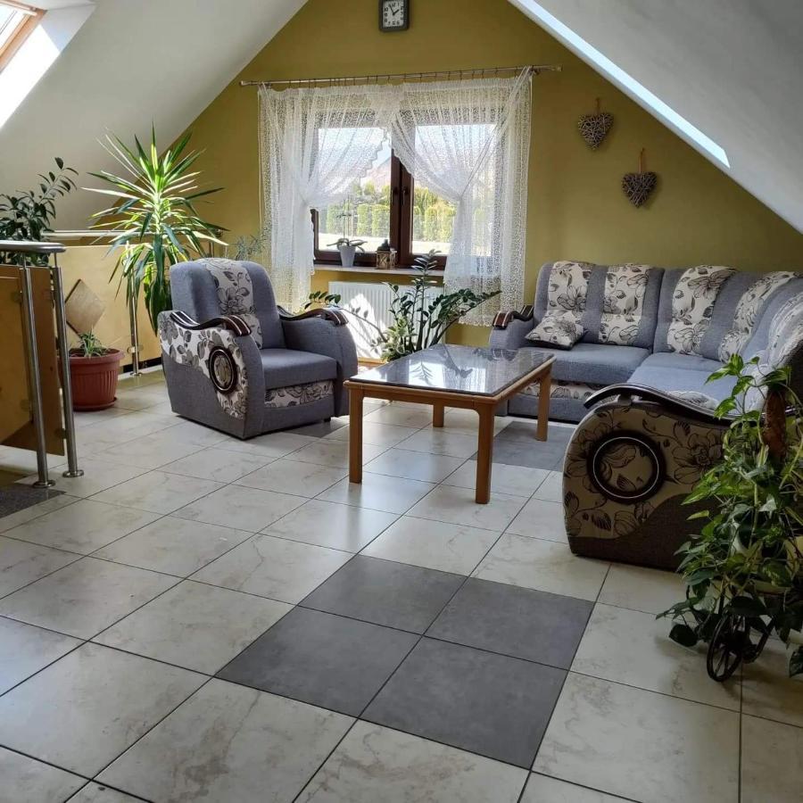 Gosciniec Na Stoku Pokoje 2,3,4 Osobowe, Cisza, Spokoj, Widok Na Stok Narciarski, Lasy, Laki Bobliwo Exterior photo