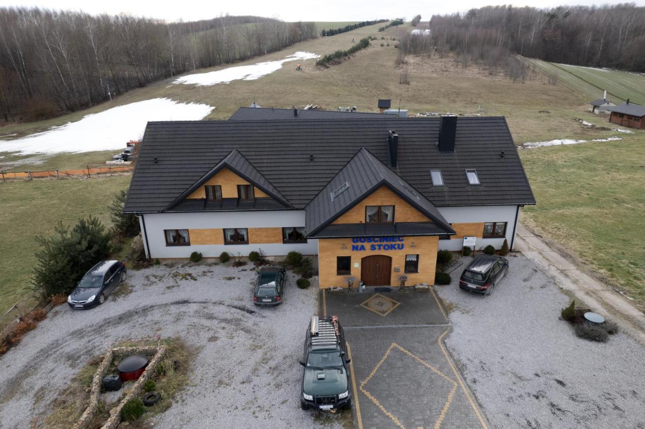 Gosciniec Na Stoku Pokoje 2,3,4 Osobowe, Cisza, Spokoj, Widok Na Stok Narciarski, Lasy, Laki Bobliwo Exterior photo